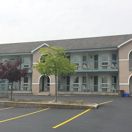 Lakeview Resort Motel Wasaga Beach Bagian luar foto