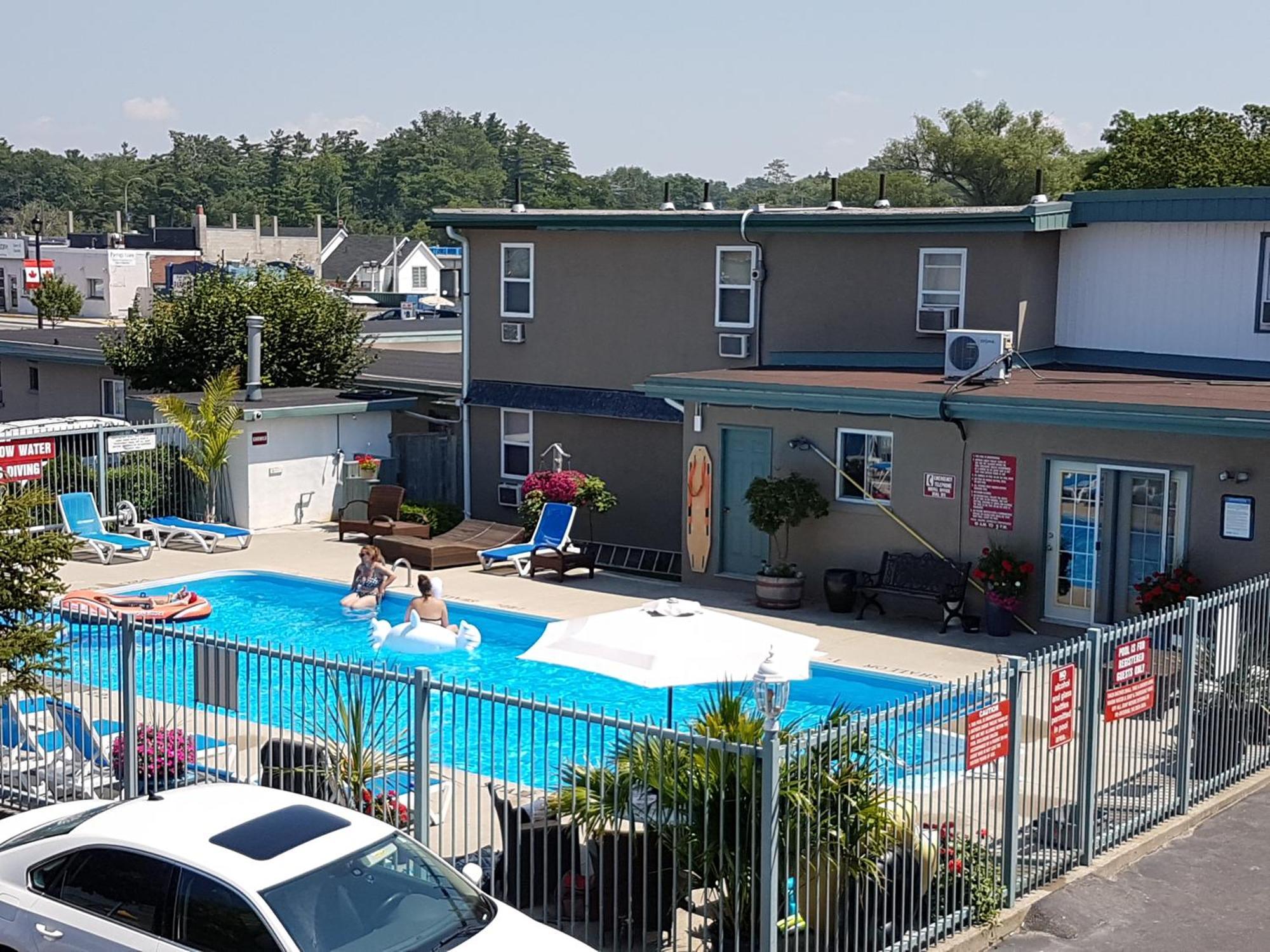 Lakeview Resort Motel Wasaga Beach Bagian luar foto