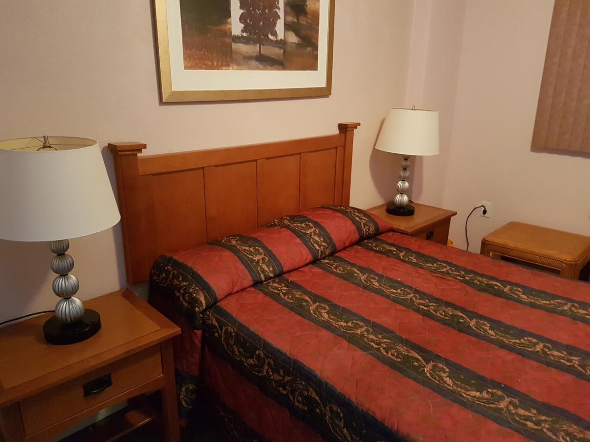 Lakeview Resort Motel Wasaga Beach Bagian luar foto