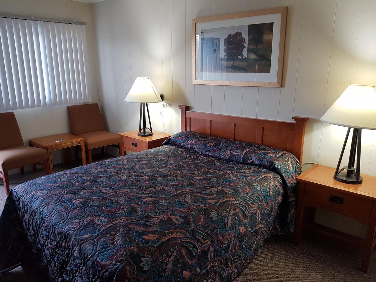 Lakeview Resort Motel Wasaga Beach Bagian luar foto