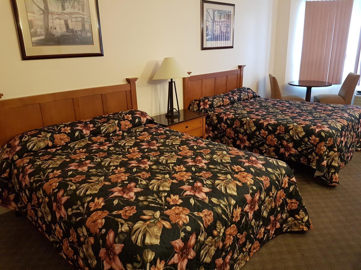 Lakeview Resort Motel Wasaga Beach Bagian luar foto
